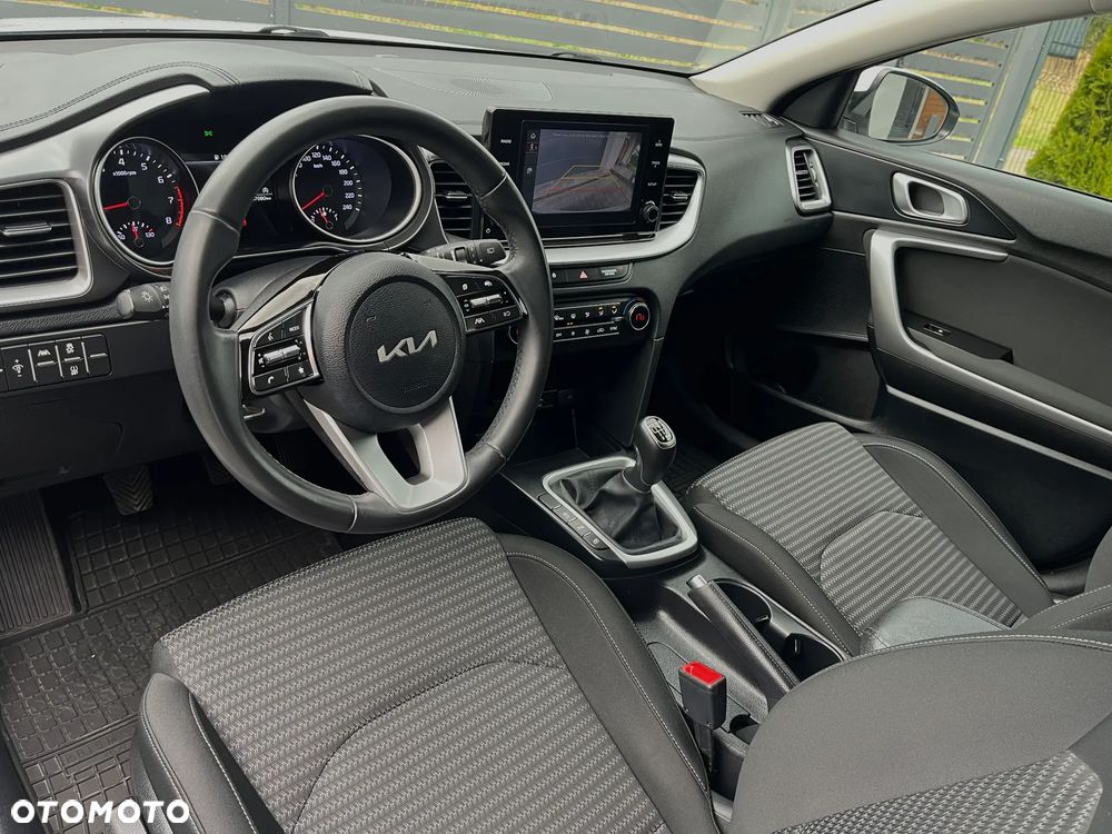 Kia Ceed 1.5 T-GDI L Business Line - 13