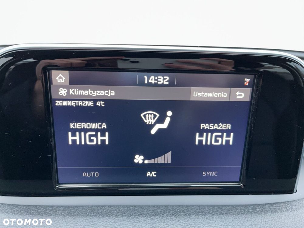 Kia Stinger 2.0 T-GDI L - 35