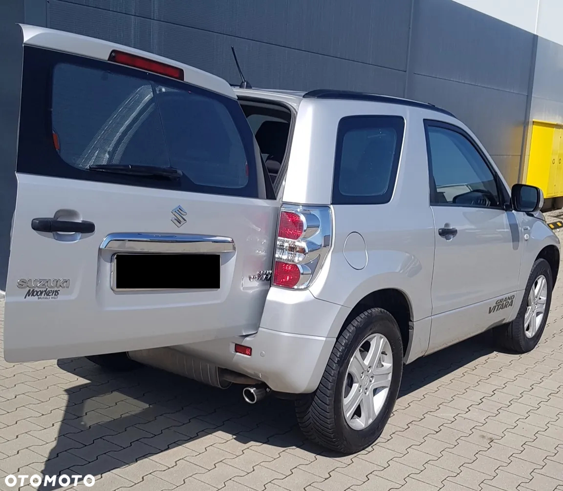 Suzuki Grand Vitara - 30