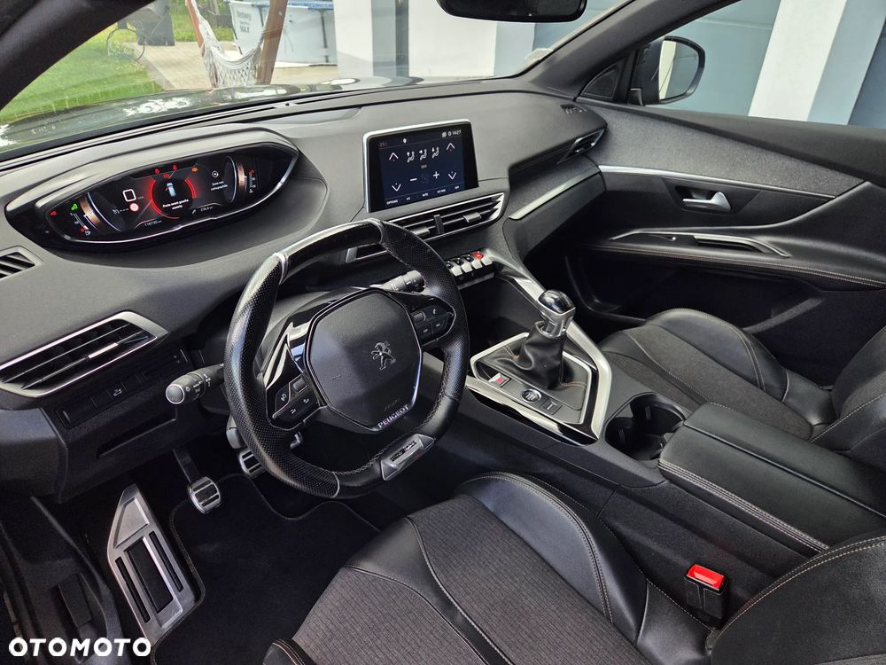 Peugeot 3008 - 12