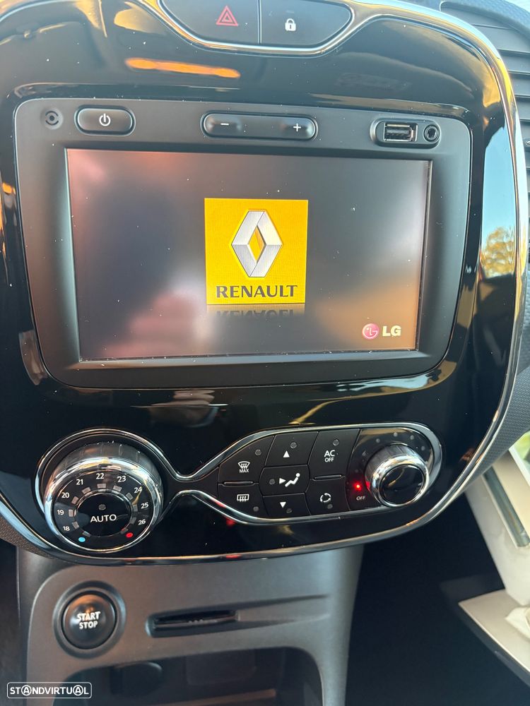 Renault Captur 0.9 TCE Exclusive - 25