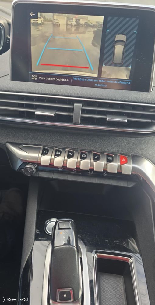 Peugeot 3008 1.6 BlueHDi Style EAT6 - 11