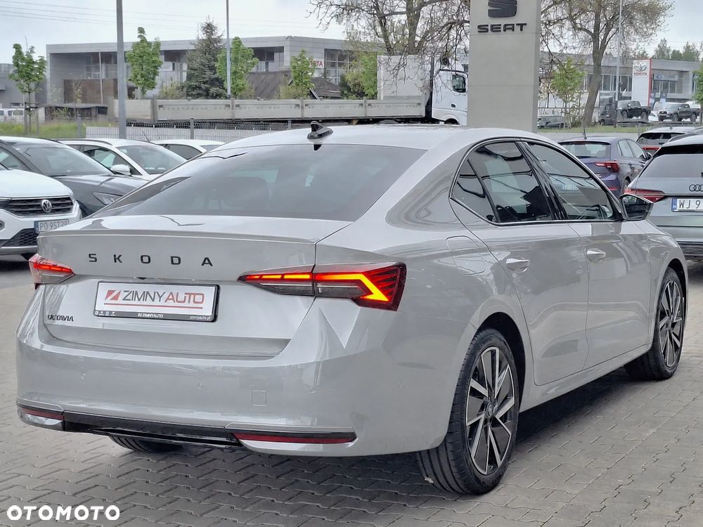 Skoda Octavia 1.5 TSI mHEV Sportline DSG - 8