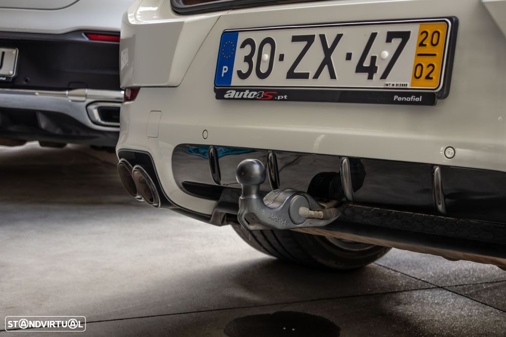Porsche Cayenne Coupé E-Hybrid - 15