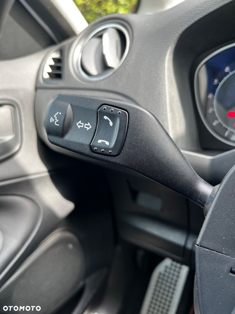 Ford S-Max 2.0 T Titanium - 24