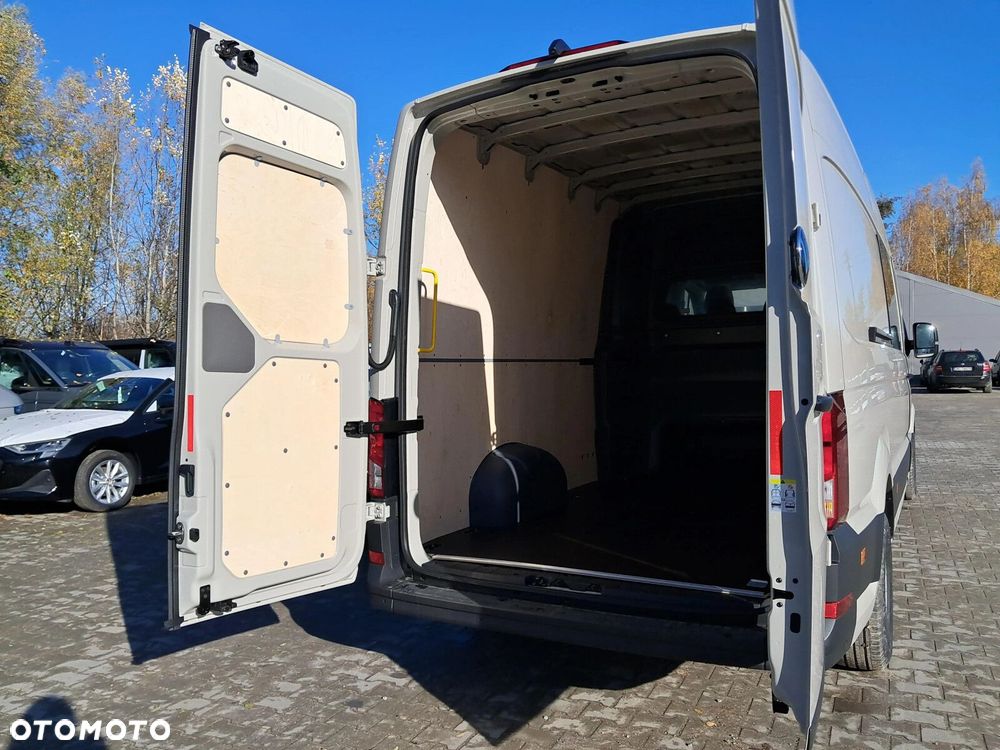 Volkswagen Crafter 35 Brygadówka/Furgon L4H3, 2.0BiTDI 163KM, 4490mm - 24