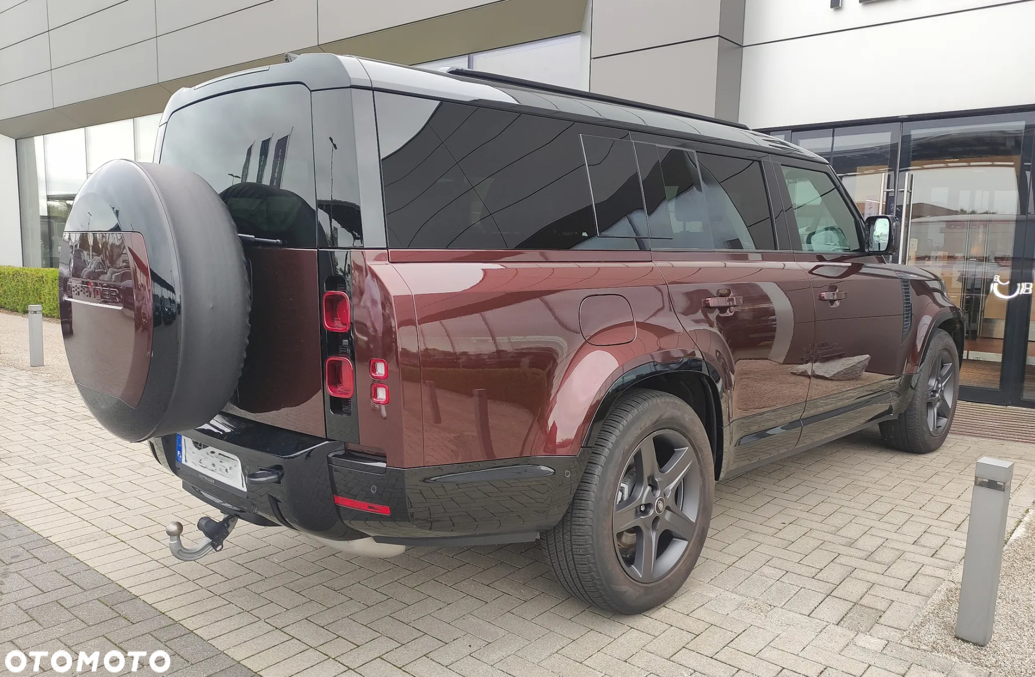 Land Rover Defender - 9