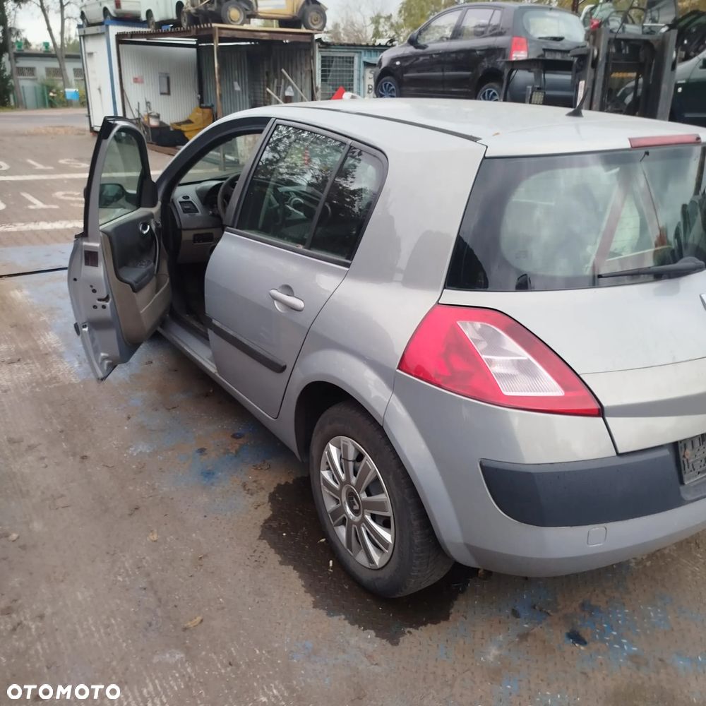 Renault Megane 2 na części . - 9