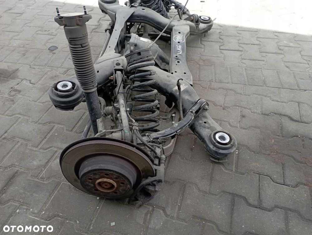 MERCEDES GLE W166 W292 3.0 CDI ZAWIESZENIE BELKA TYŁ TYLNE - 2