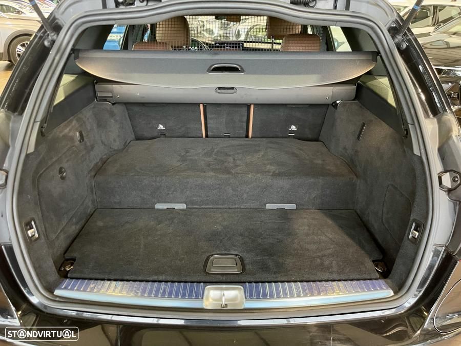 Mercedes-Benz C 300 de T 9G-TRONIC AMG Line - 40