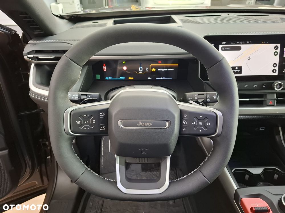 Jeep Compass 74 kWh First Edition - 10