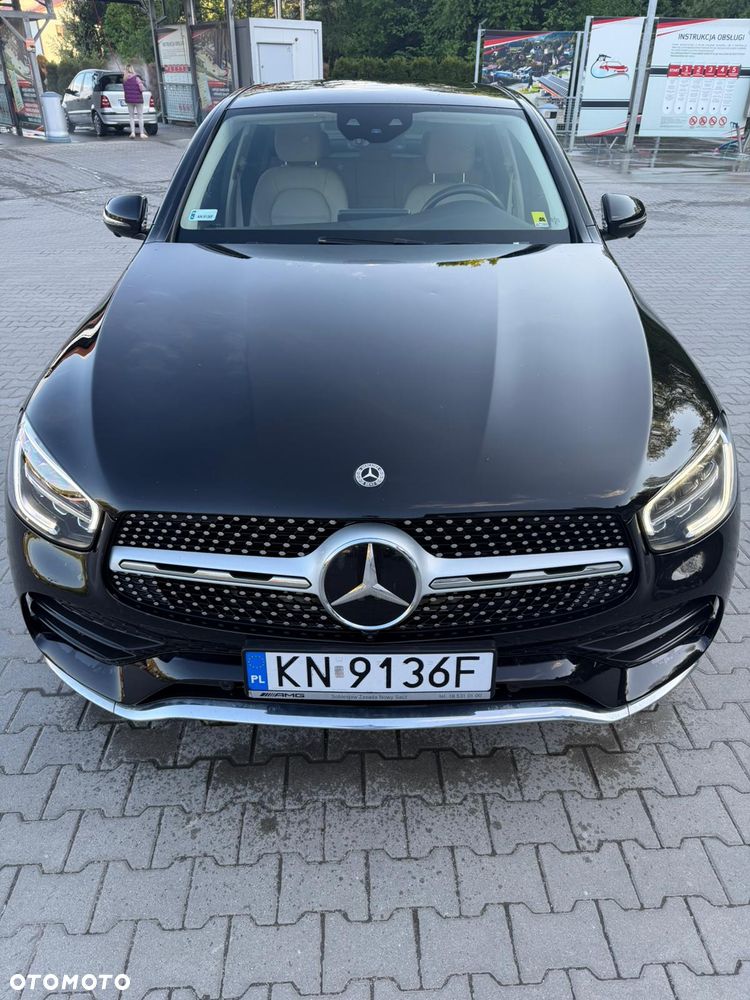 Mercedes-Benz GLC 200 4-Matic - 4