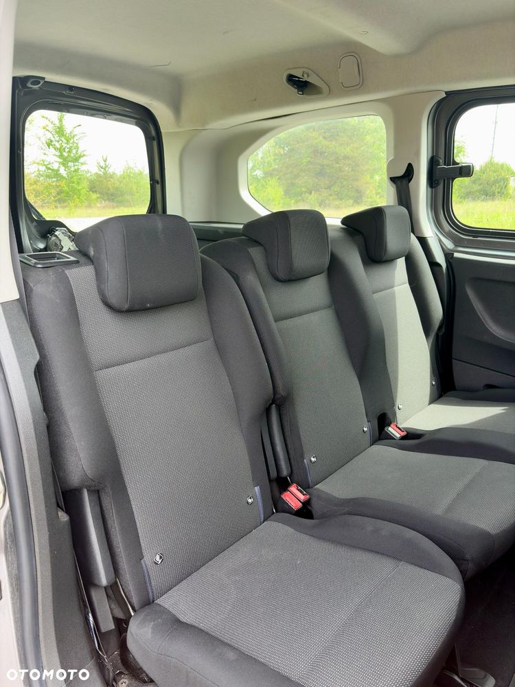 Toyota Proace City Verso Long 1.5 D-4D Combi - 23