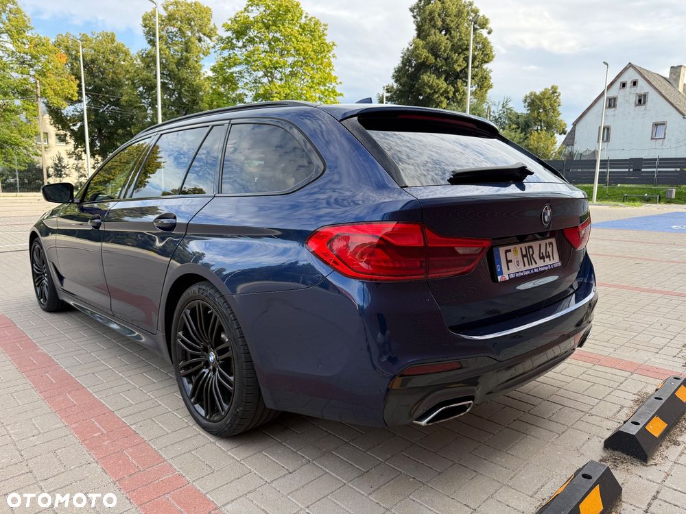BMW Seria 5 520d xDrive mHEV M Sport sport - 4