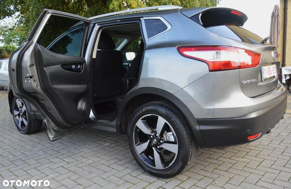Nissan Qashqai - 32