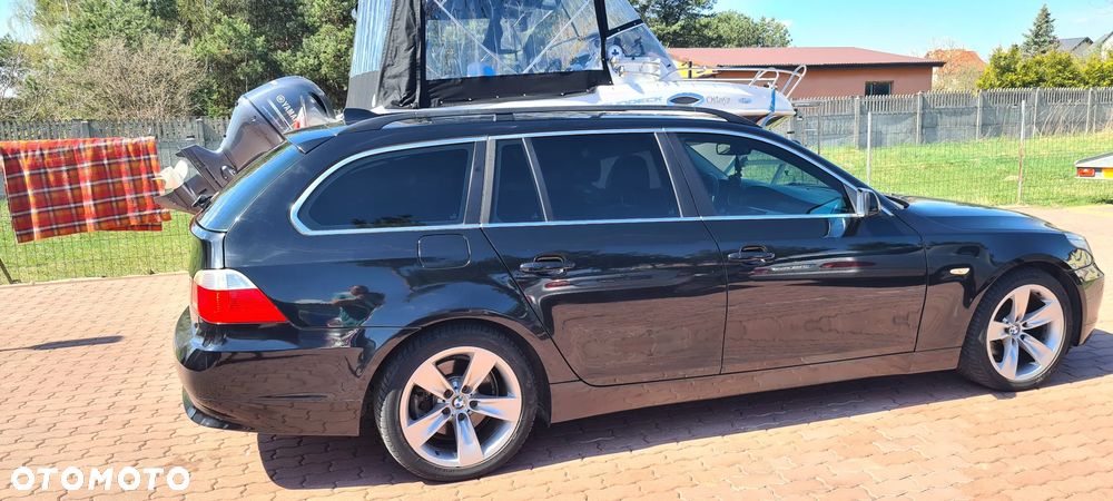 BMW Seria 5 525d - 6