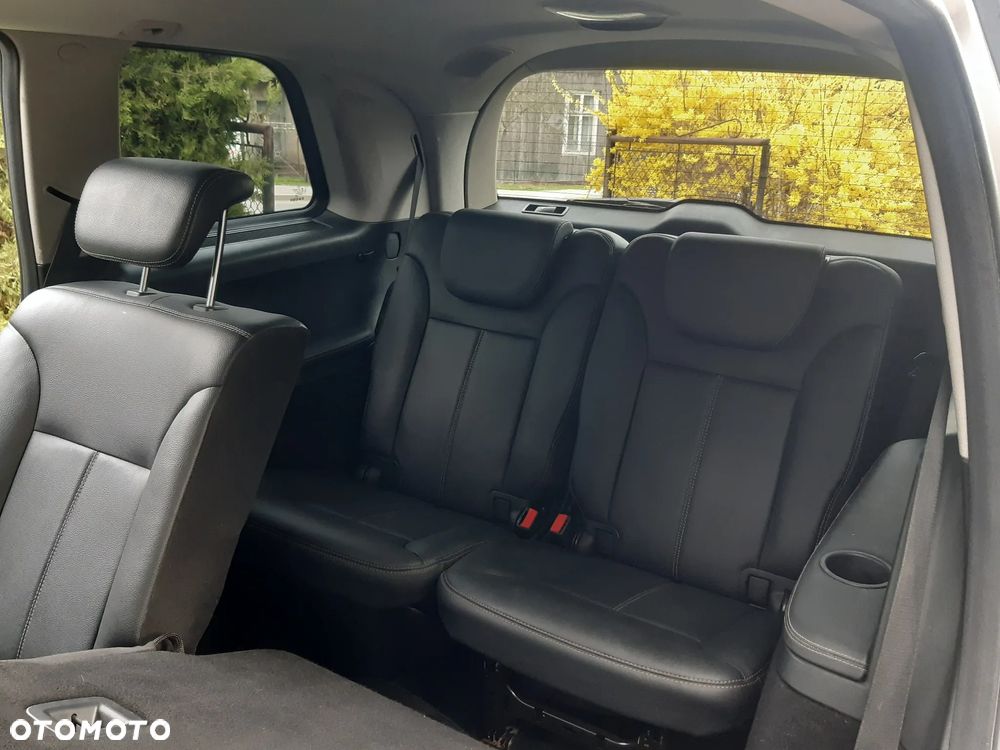 Mercedes-Benz GL 320 CDI - 19