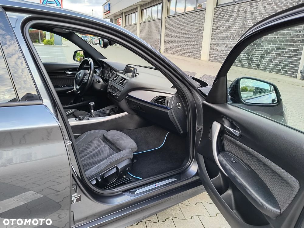 BMW Seria 1 118i Sport Line - 15