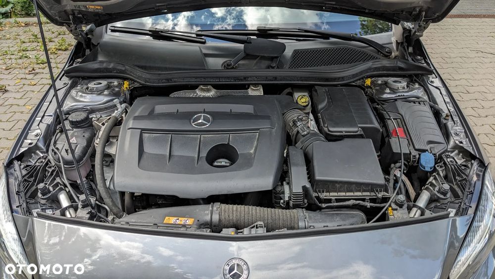 Mercedes-Benz Klasa A 180 CDI 7G-DCT AMG Line - 18