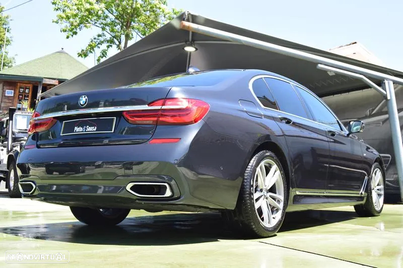 BMW 730 d Pack M - 10