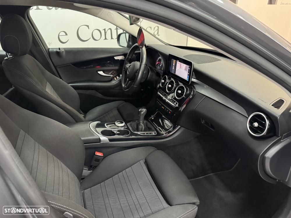 Mercedes-Benz C 180 d Business Solutions - 35