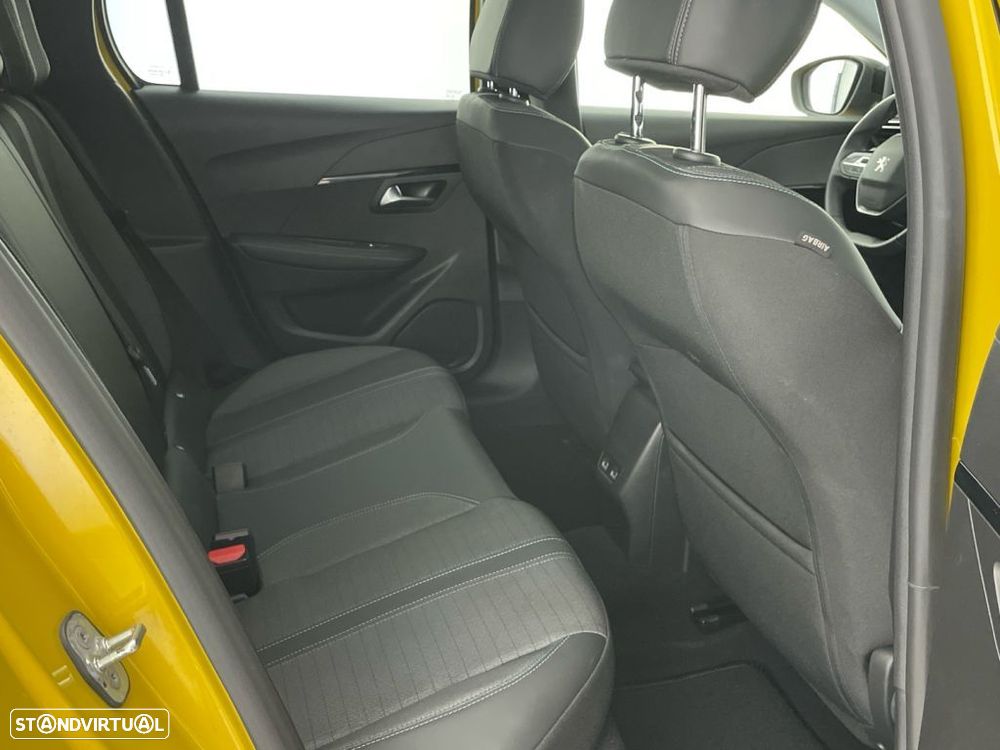 Peugeot 208 1.2 PureTech Allure - 23