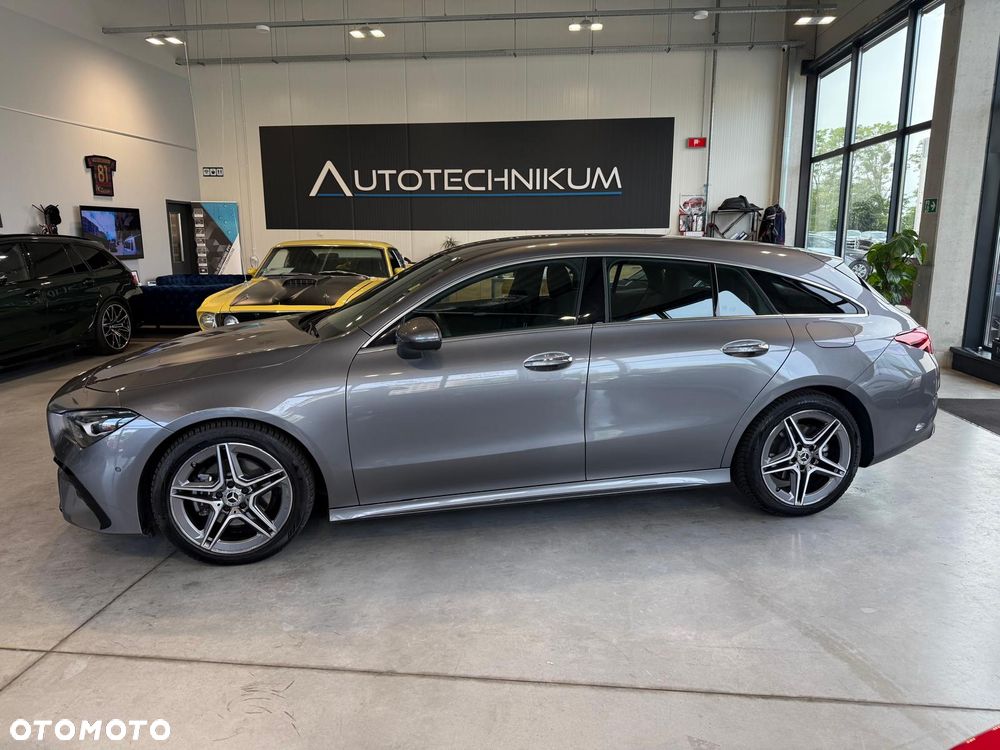 Mercedes-Benz CLA 180 7G-DCT Edition AMG Line - 22