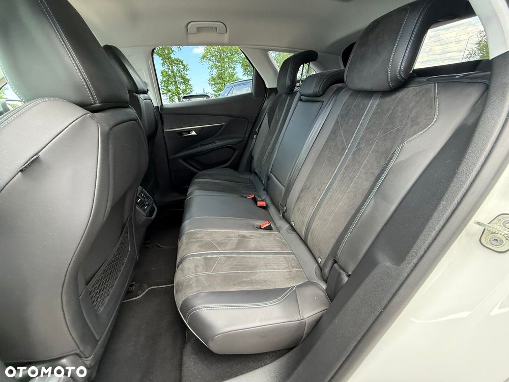 Peugeot 3008 1.2 PureTech Allure S&S EAT6 - 15
