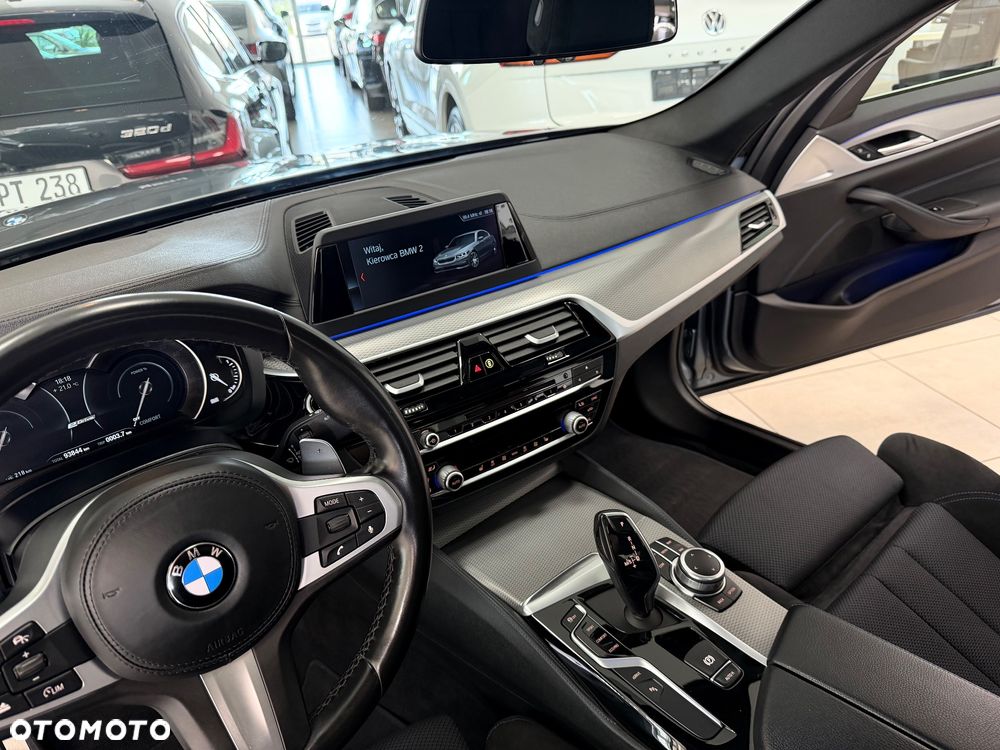 BMW Seria 5 - 25
