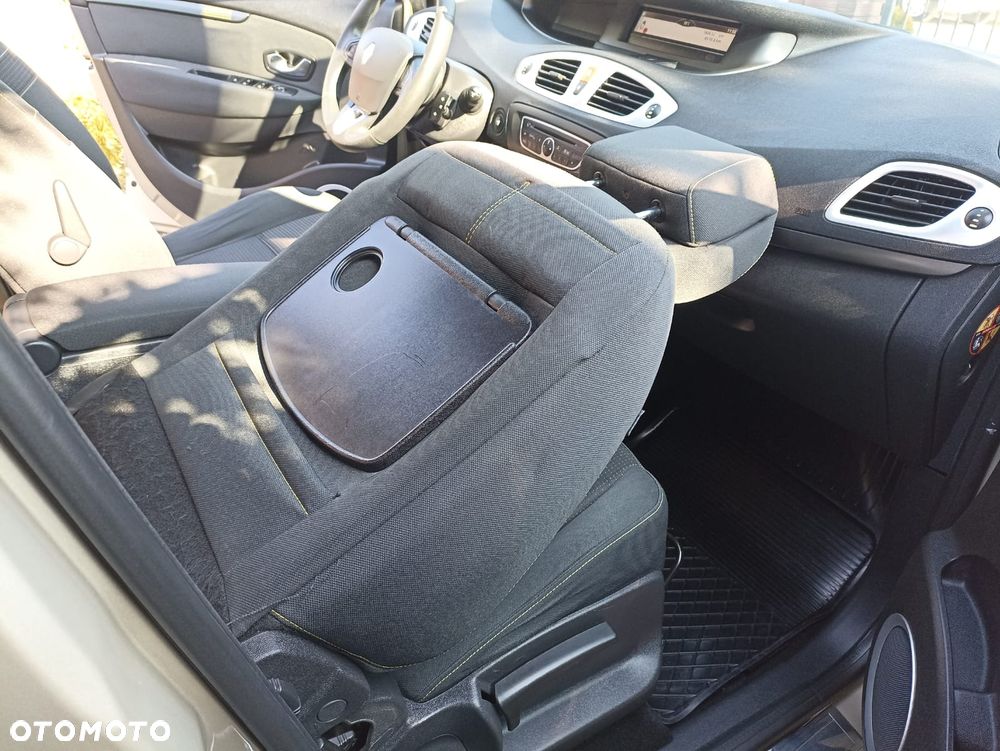 Renault Scenic - 34
