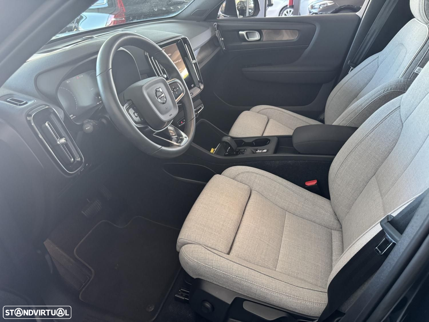 Volvo XC 40 1.5 T4 PHEV Core - 7