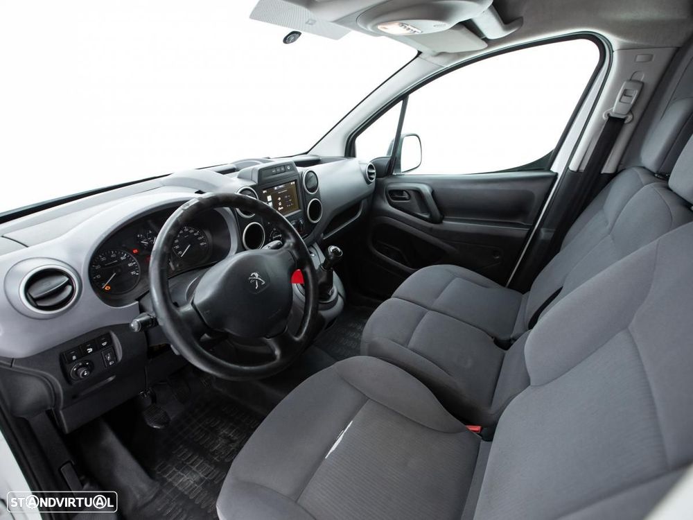 Peugeot Partner - 8
