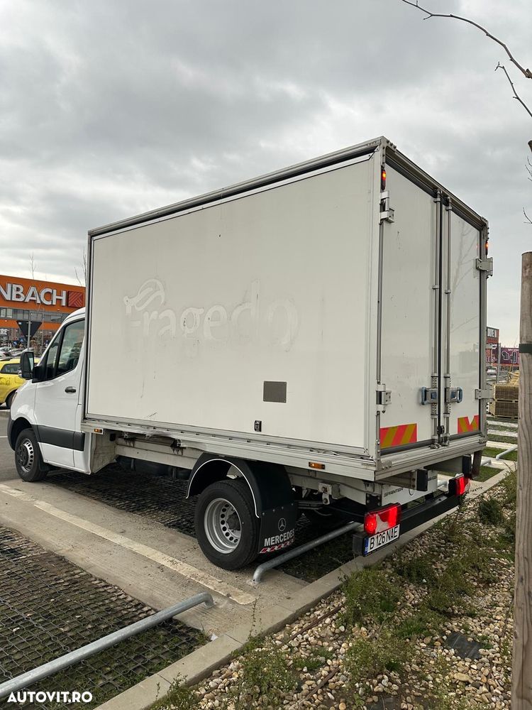 Mercedes-Benz Sprinter - 6
