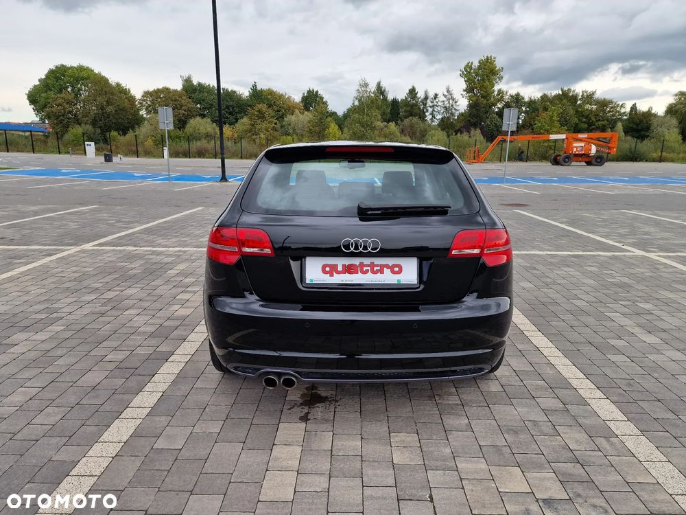 Audi A3 Sportback 2.0 TDI quattro S line Sportpaket plus - 10