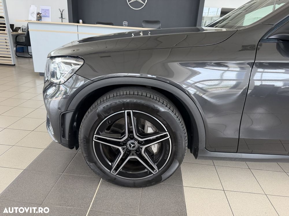 Mercedes-Benz GLC 200 4MATIC 9G-TRONIC AMG Line - 4