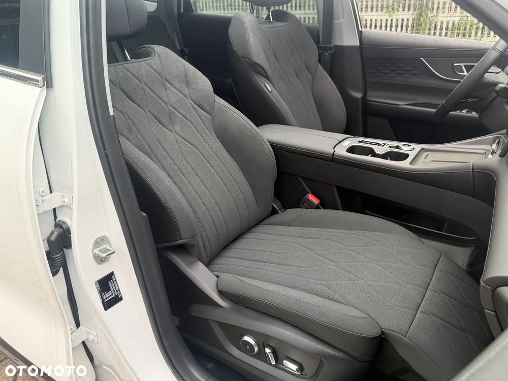 Chery Tiggo 8 1.6 T-GDI Prestige DCT - 19