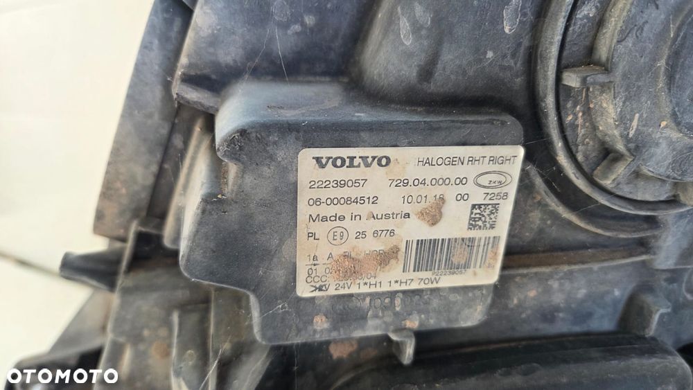 Lampa przednia reflektor Volvo FM 22239057 - 4