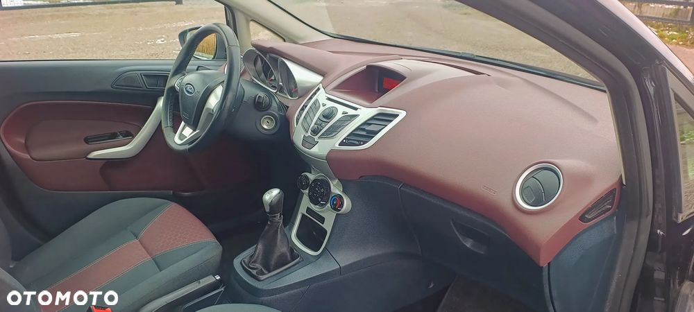 Ford Fiesta 1.25 Titanium - 15