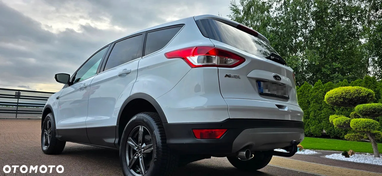 Ford Kuga 2.0 TDCi 4WD Titanium - 4