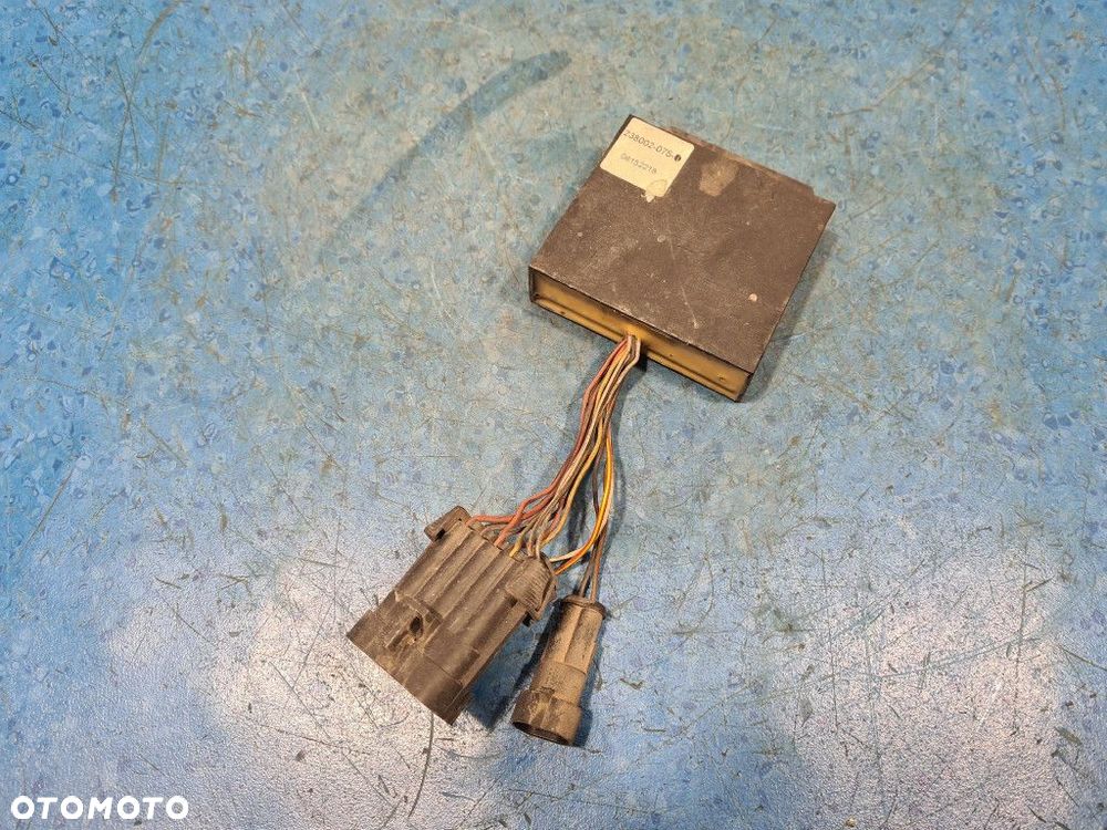 SUBARU FORESTER II LIFT 2.0B STEROWNIK EMULATOR GSI 238002-075 - 1