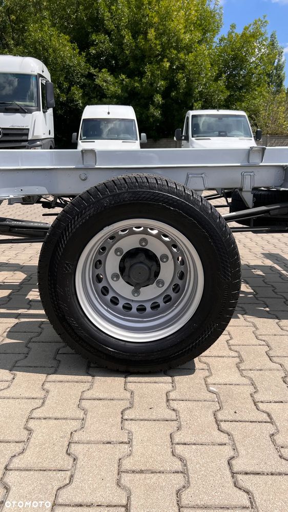 Mercedes-Benz Sprinter 519 CDI - 31