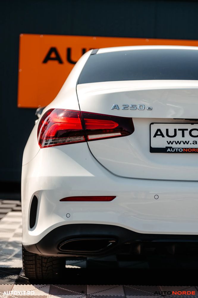 MERCEDES-BENZ A-Class 2021 — imagine 11