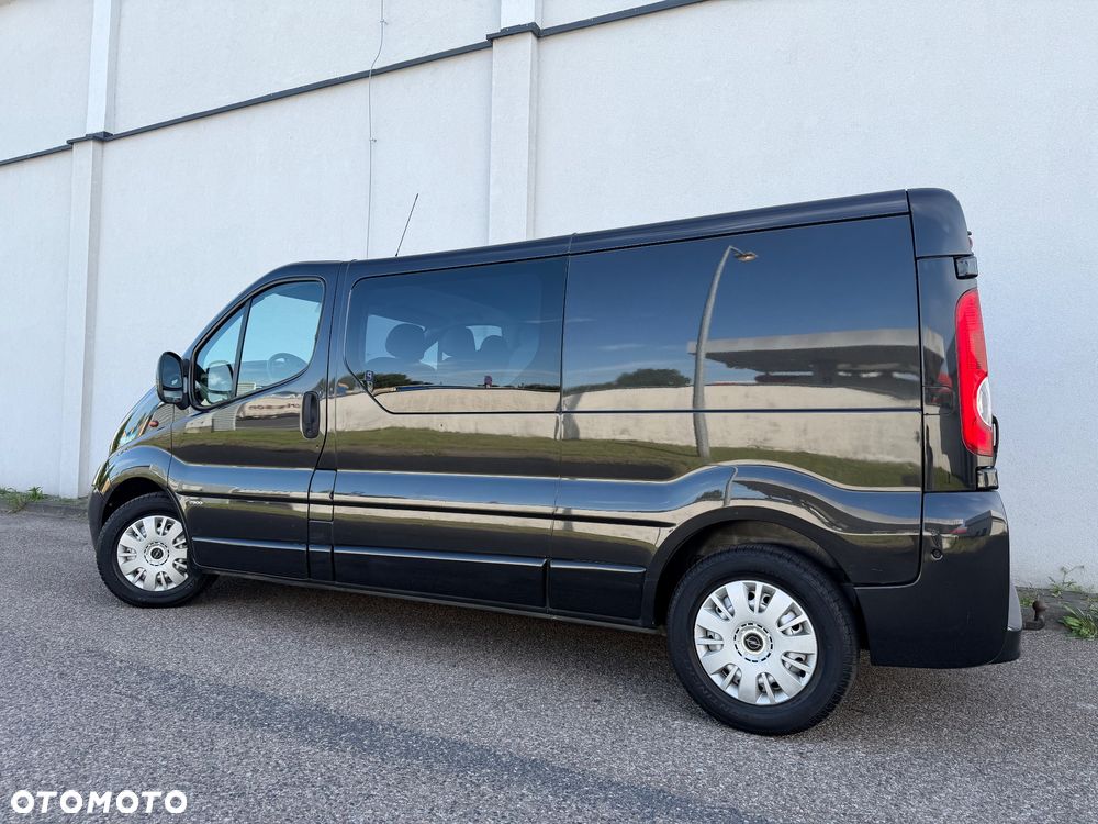 Opel Vivaro L2H1 2.9t - 17