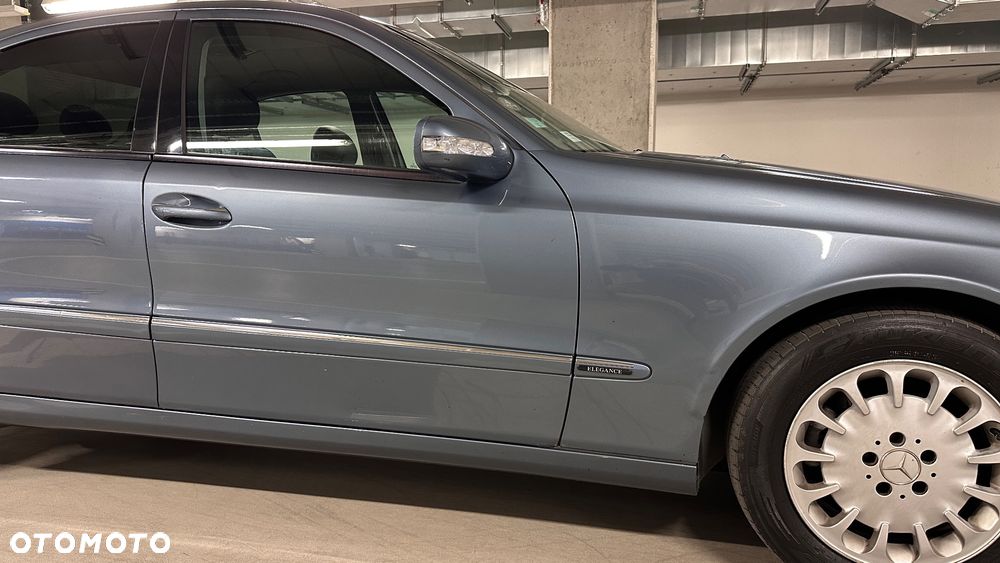 Mercedes-Benz Klasa E - 24
