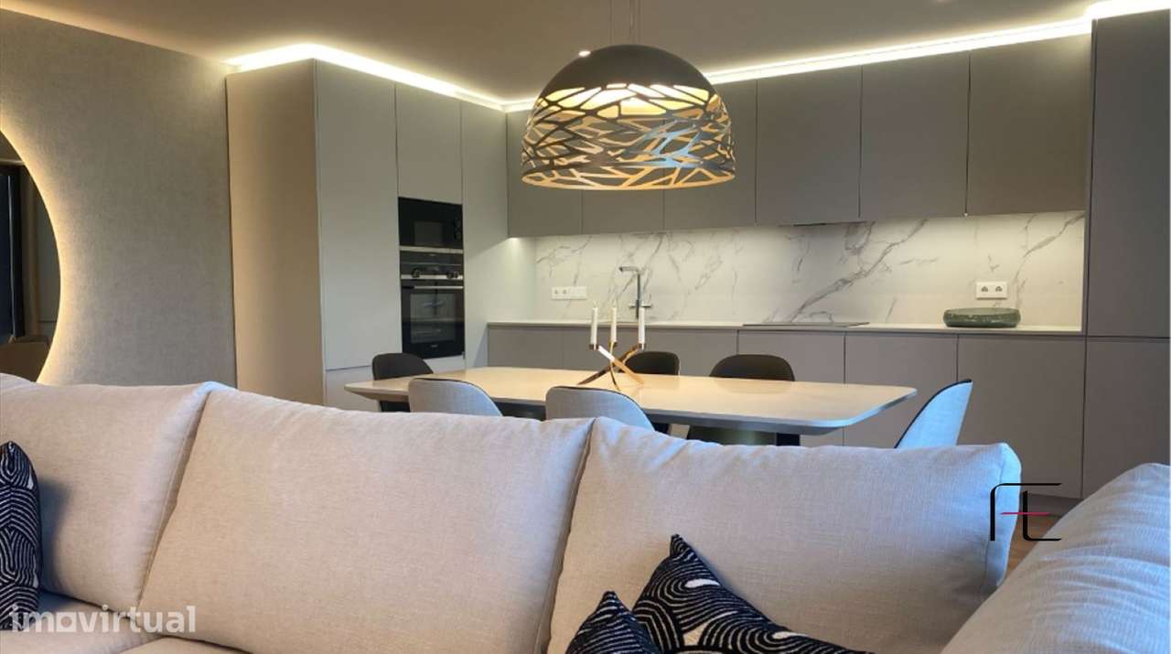 Apartamento T2 Venda em Santa Marinha e São Pedro da Afurada,Vila Nova - Grande imagem: 2/10