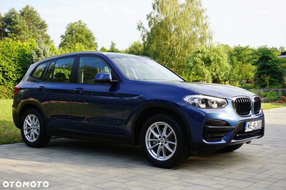 BMW X3 xDrive20i Advantage - 3