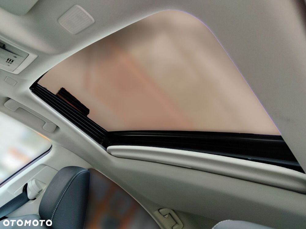 Lexus ES 300h Business Edition - 33