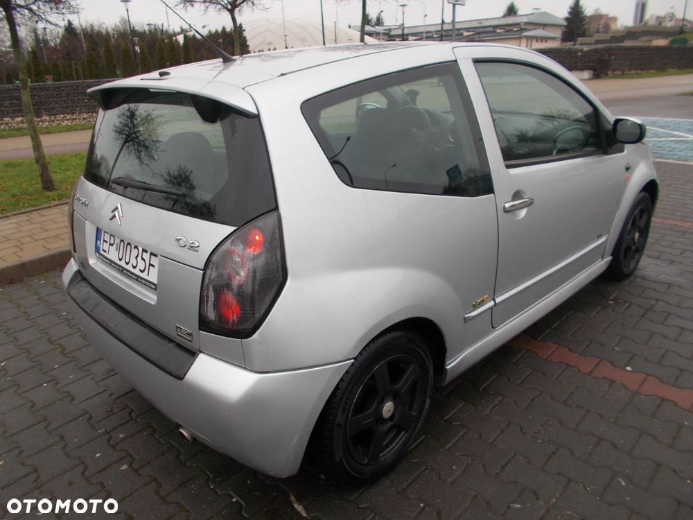 Citroën C2 1.4 HDi Senso Drive VTR Plus - 9