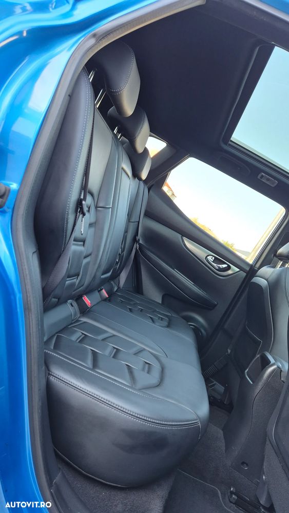 Nissan Qashqai 1.3 DIG-T TEKNA - 27