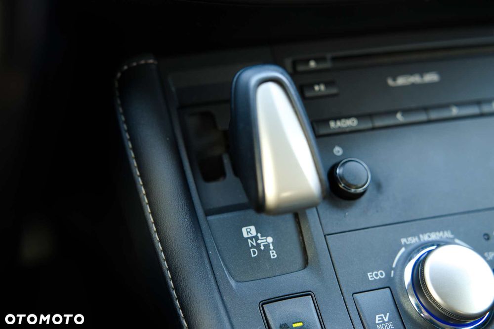 Lexus CT 200h Elegance EU6 - 25